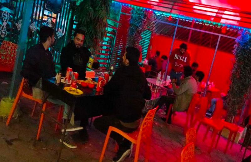 स्टिंग ऑपरेशन : शराब दुकानों के बगल में छलक रहे अवैध जाम, ऐसी है अफसरों की मिलीभगत