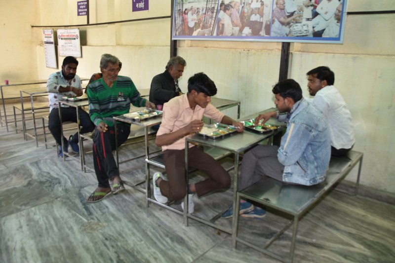 इंदिरा रसोई का समय एक-एक घंटे बढ़ाया