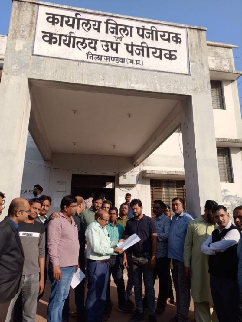 e-stamp : Parties upset due to non-issuance of online e-stamp