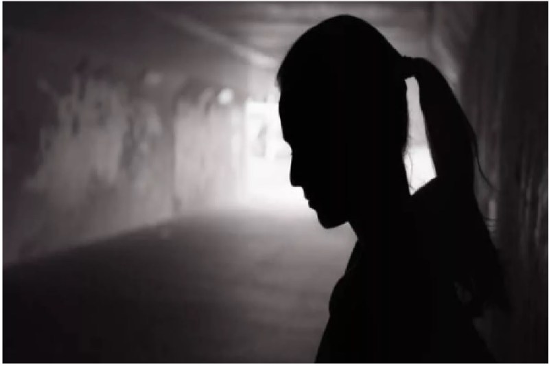 आपकी बात, महिलाओं से जुड़े अपराधों को रोकने के लिए सरकार को क्या करना चाहिए?