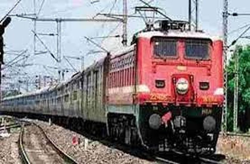 अहमदाबाद-मेंगलूरु के लिए वाया वसई रोड सुपरफास्ट स्पेशल ट्रेन