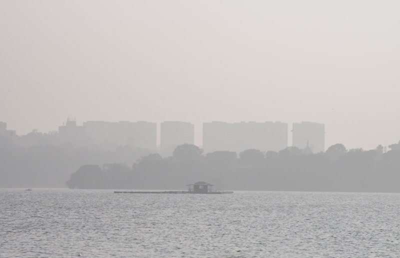 हवा का बदला रुख, तापमान ज्यादा नहीं लुढक़ा