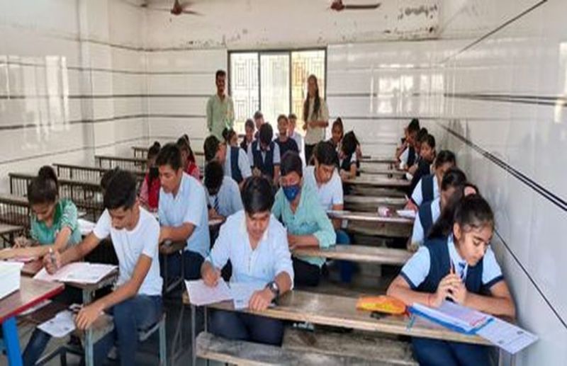 Surat/ 2700 से अधिक विद्यार्थियों ने दी सामान्य ज्ञान परीक्षा