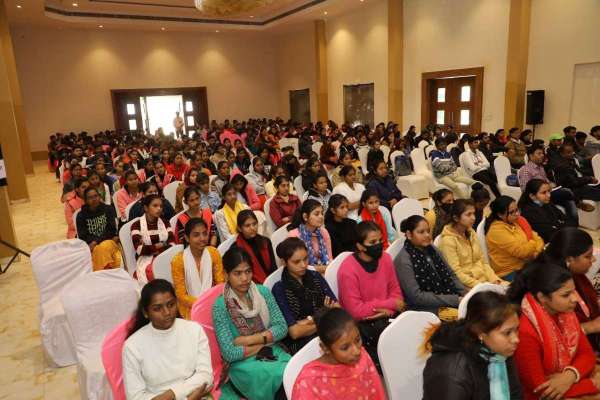 Came to Delhi from Ayodhya and sold potato tikkis