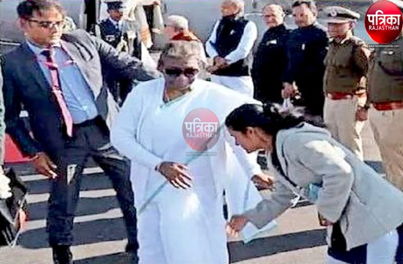 राजस्थान में राष्ट्रपति के प्रोटोकॉल में हुई थी चूक, पैर छूने वाली जेईएन के खिलाफ होगी विभागीय कार्रवाई