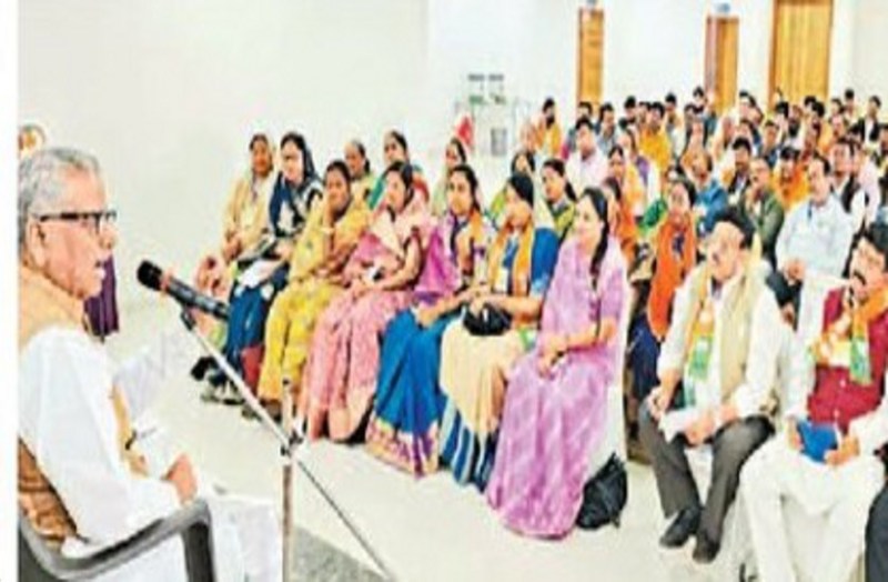 CG Politics : परिक्रमा करने वालों को BJP प्रदेश प्रभारी माथुर की दो टूक- काम तो करना होगा, नहीं तो बाहर जाएं