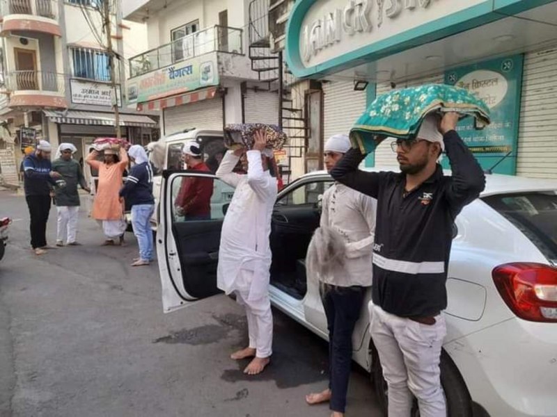 गुरु ग्रंथ साहिब की जगह रखेंगे गीता-रामायण