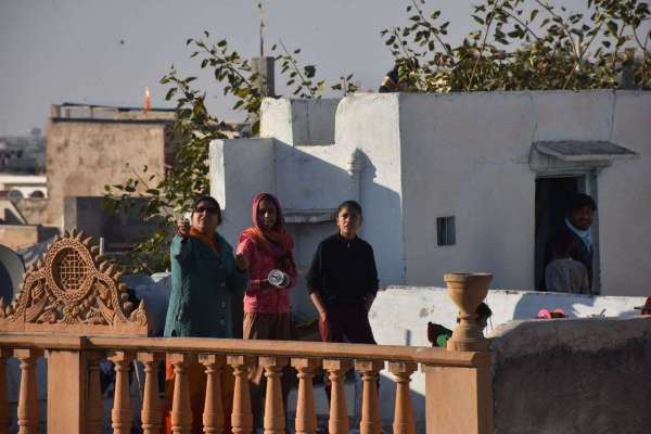 पतंगोत्सव पर जमकर गूंजा वो काटा..., वो मारा...