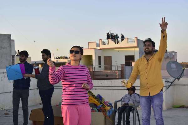 पतंगोत्सव पर जमकर गूंजा वो काटा..., वो मारा...