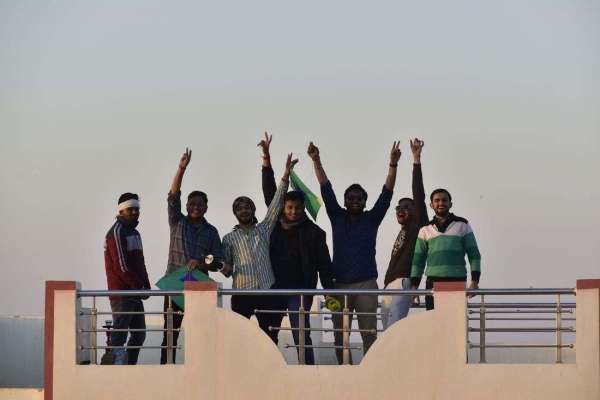 पतंगोत्सव पर जमकर गूंजा वो काटा..., वो मारा...