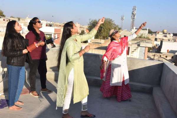 पतंगोत्सव पर जमकर गूंजा वो काटा..., वो मारा...