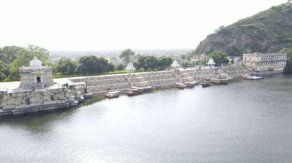 How does Asia's second largest artificial lake Jaisamand look like in drone photo