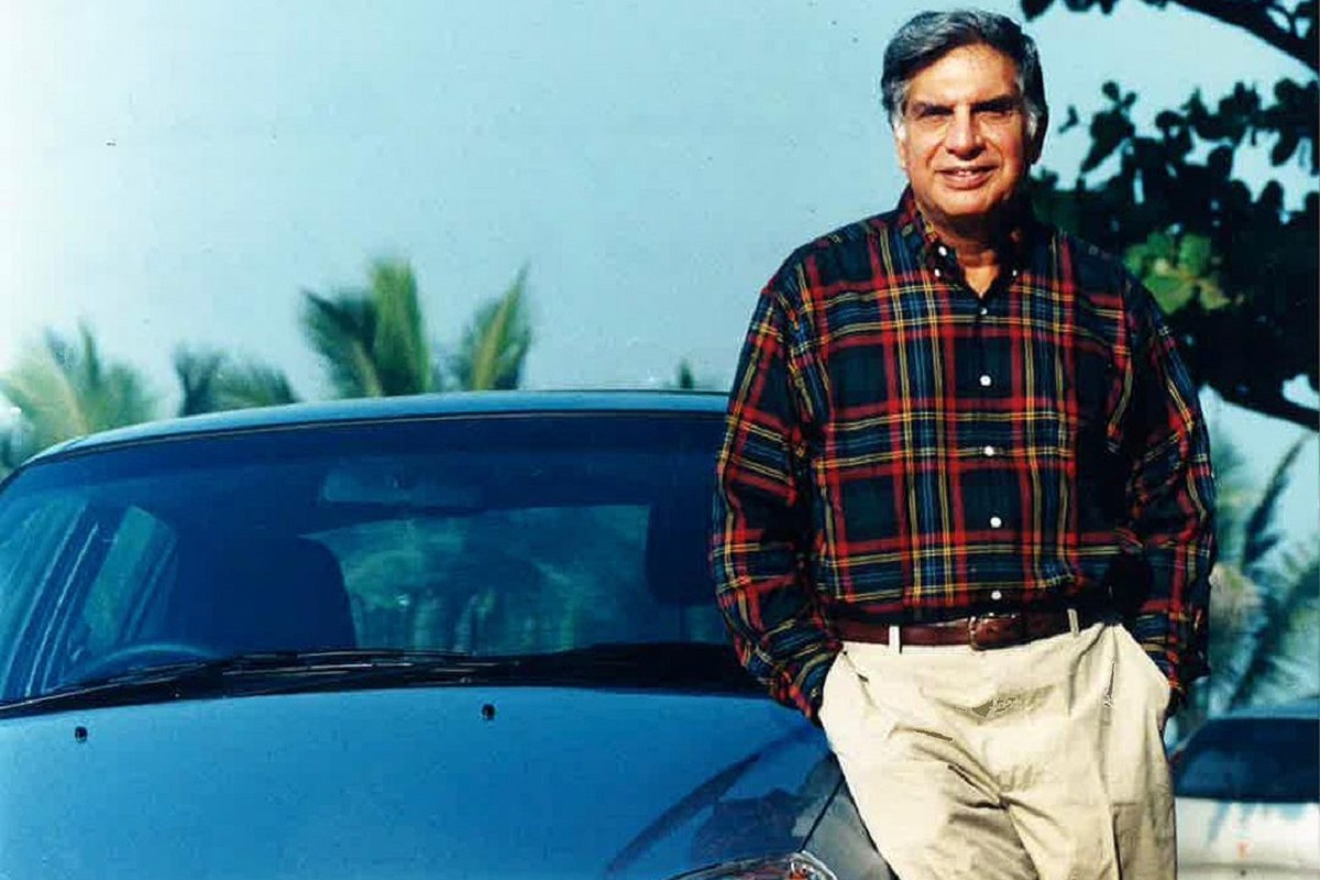 Ratan Tata shares throwback photo from Tata Indica’s launch 25 years ago. Netizens recall fond memories