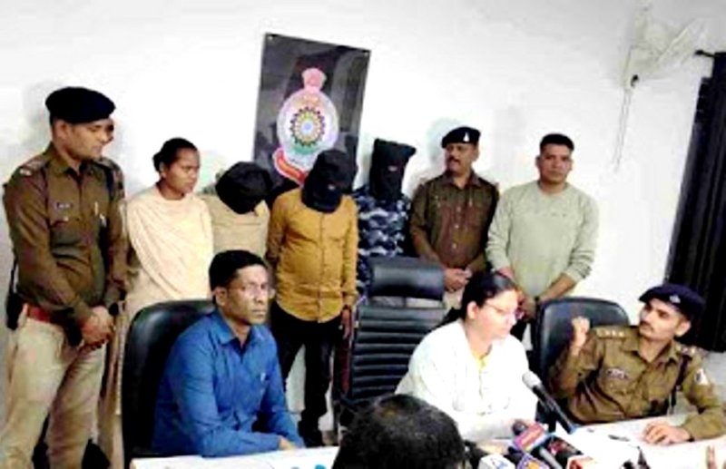 पैसे नहीं मिले तो युवक की हत्या कर घाटी में फेंकी लाश