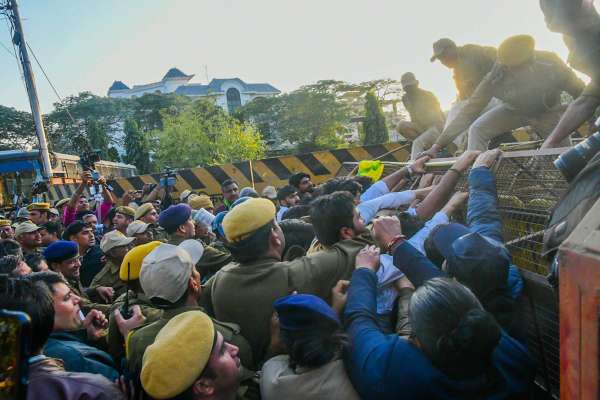 hanuman beniwal demo at civil lines fatak