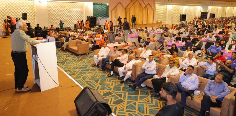 राष्ट्र निर्माण के लिए एकजुटता जरूरी: कुलश्रेष्ठ