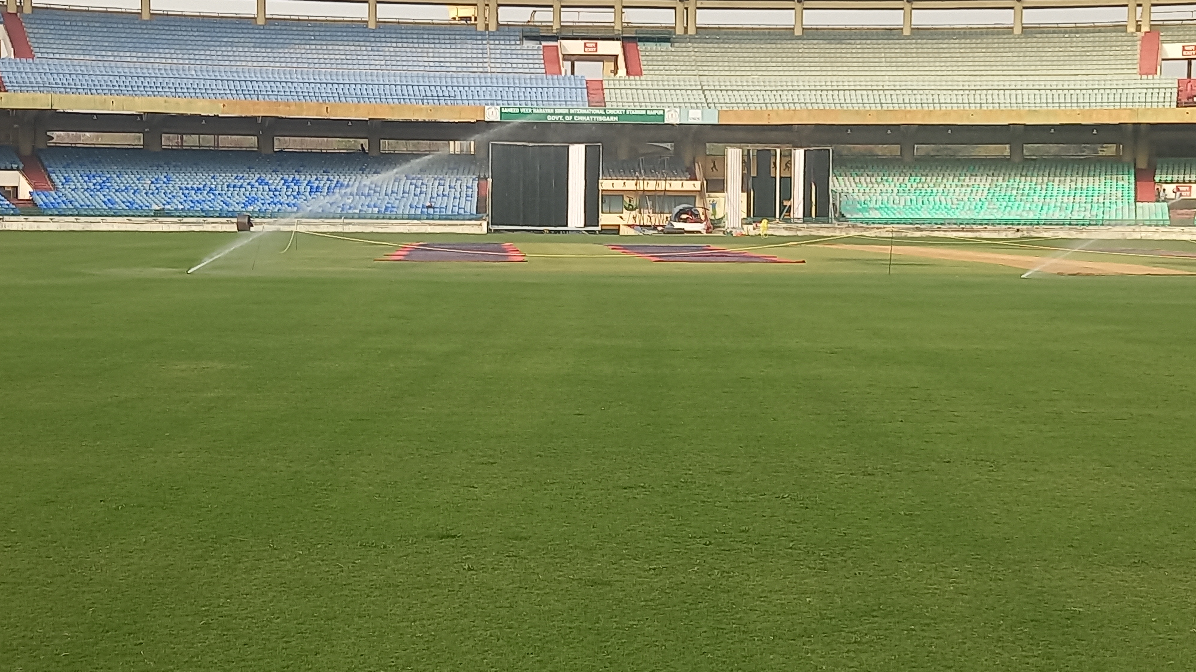 Cricket News: भारत-न्यूजीलैंड दूसरे वनडे मैच के टिकटों की बुकिंग आज शाम 4 बजे से फिर होगी शुरू , एक आईडी में चार टिकट कर सकेंगे बुक