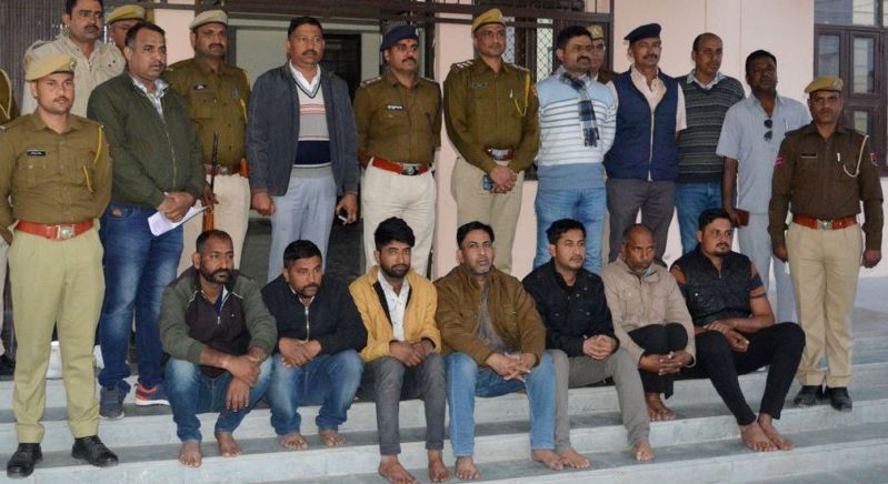 Sarpanch arrest : हत्याकाण्ड में सरपंच गिरफ्तार, छह अन्य भी गिरफ्त में