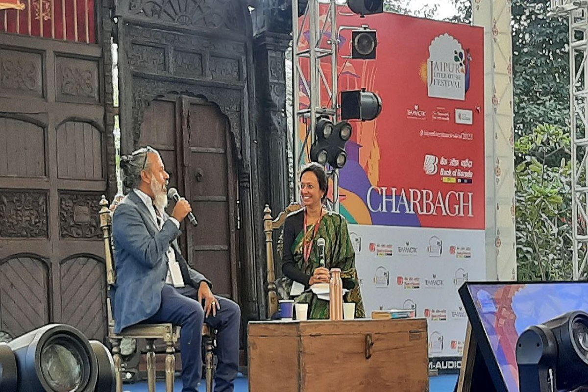 Jaipur Literature Festival 2023 : भ्रष्टाचार और नस्लवाद के विचार कभी काम नहीं
करते