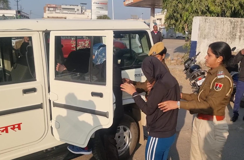 Prostitution under guise of Thai spa four girls arrested in banswara