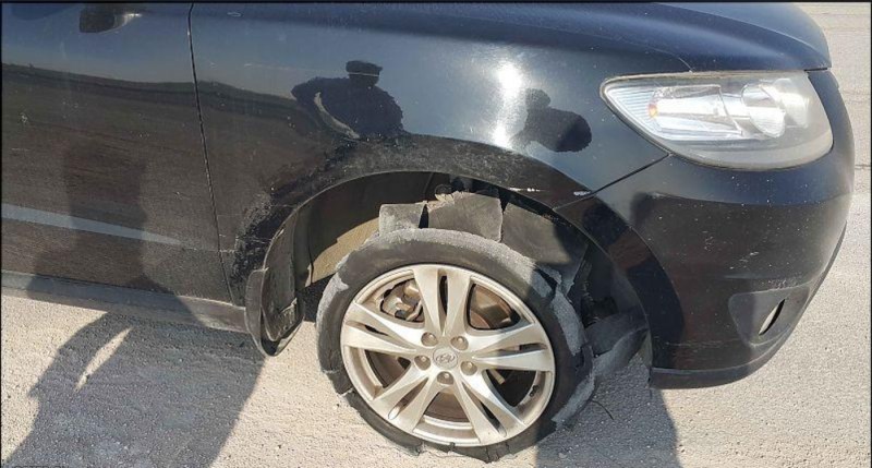 car_tyre_burst.jpg