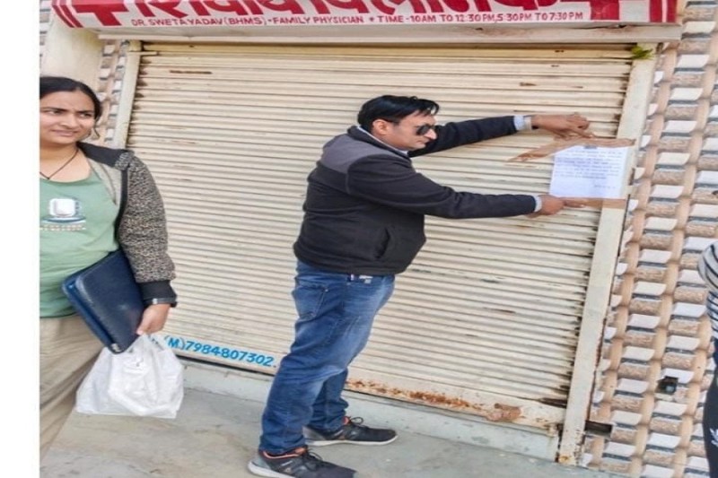 Ahmedabad : चिकित्सक की अवैध प्रेक्टिस करने के आरोप में 10 क्लीनिक सील तीन के पास नहीं मिली किसी तरह की मेडिकल डिग्री