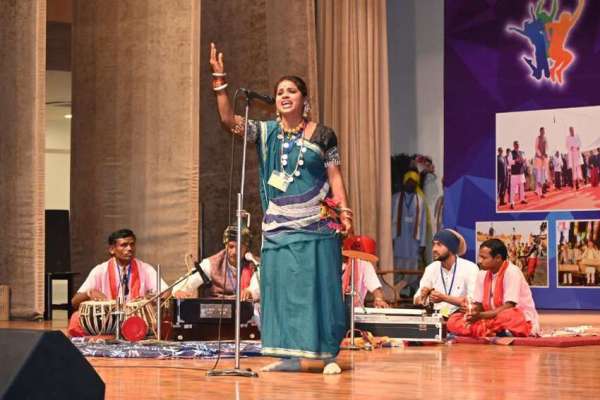 छत्तीसगढ़ युवा महोत्सव में पड़वानी की प्रस्तुति