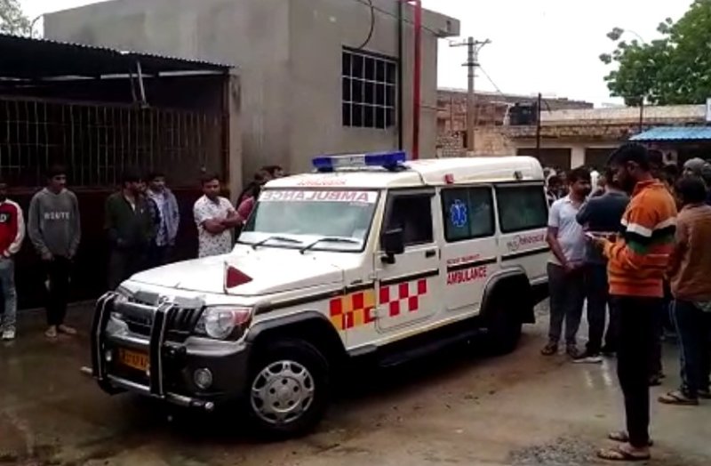 jalore road accident student union president kalu singh bhati and 2 ot