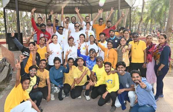 हमराह में रोड़ सुरक्षा और फिटनेस का साथ-साथ संदेश