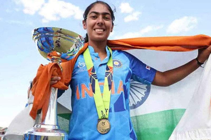 parshavi-chopra-left-skating-for-cricket-on-father-advice-now-u19-womens-t20-world-cup-winner.jpg