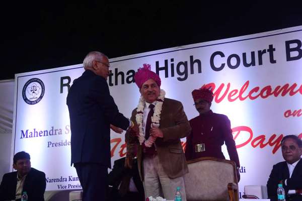 Chief Justice Rajasthan administered the oath to the newly elected officers of the Bar Association in the High Court