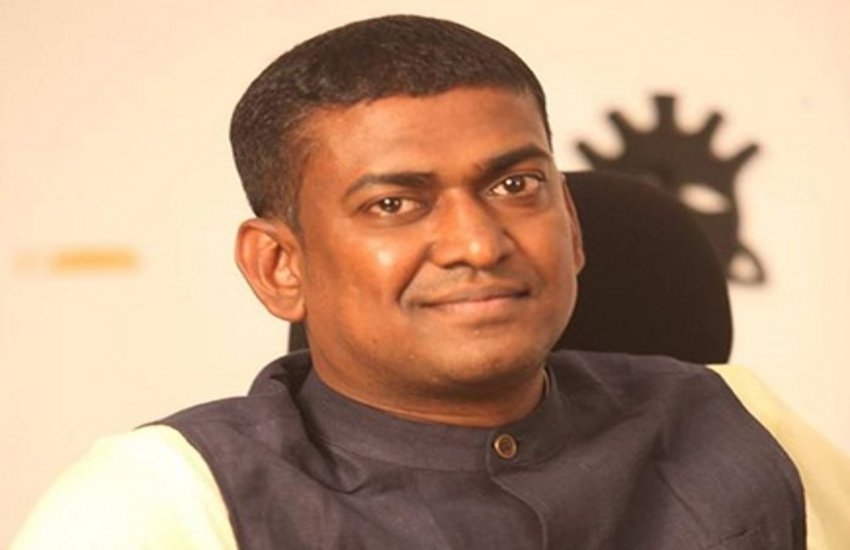 कलेक्टर ऐलेक्स पॉल मेनन