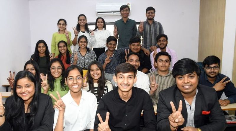 CMA RESULT : सीएमए फाउंडेशन में सूरत का 87% परिणाम