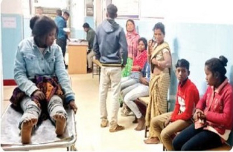 Road Accident : मेला से लौट रही ट्रैक्टर पलटी, 7 लोग घायलों का जिला अस्पताल चल रहा इलाज, एक की मौत