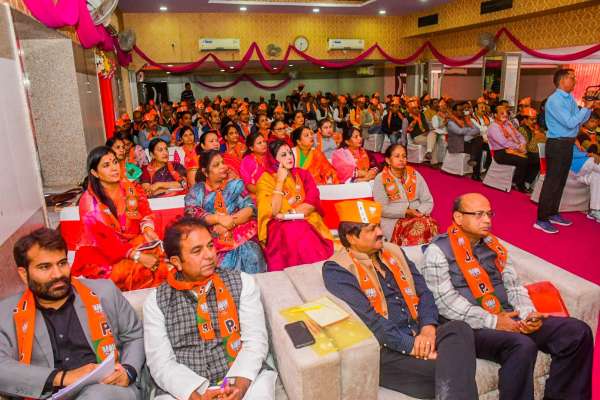 bjp working committee meeting