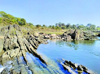 ऐतिहासिक-पौराणिक मंदिरों से सम्पन्न क्षेत्र: नर्मदा भक्तों का बढ़ रहा आकर्षण