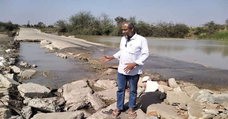 नहर पर बने पुल, सड़क के मरम्मत की मांग