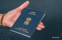 Female constable suspended for giving clean chit to bookie builder