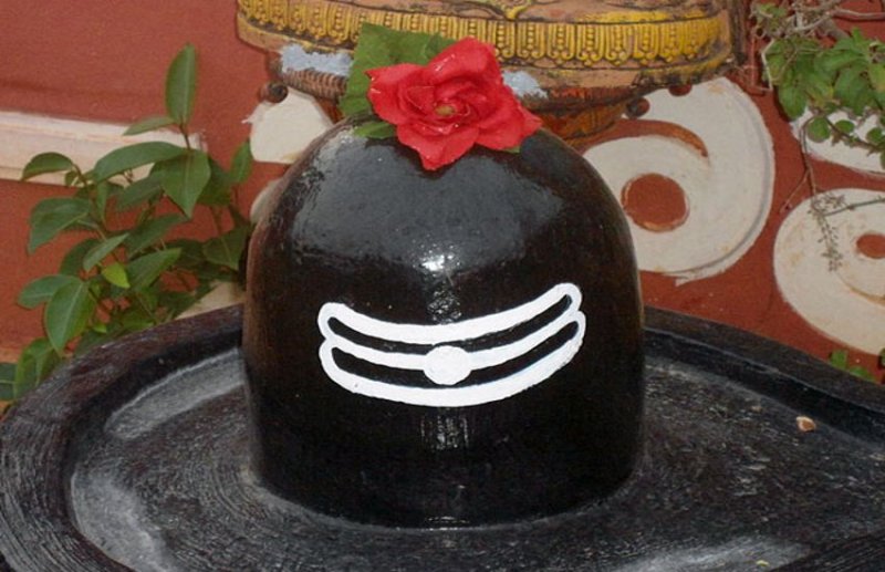 शिव मंदिर को धरोहर बनाने मांग