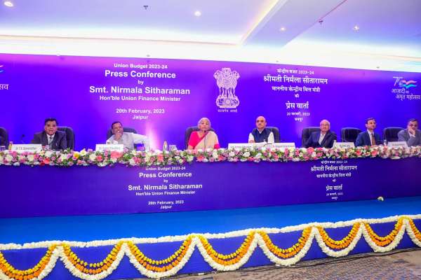 nirmala sitaraman press confrance