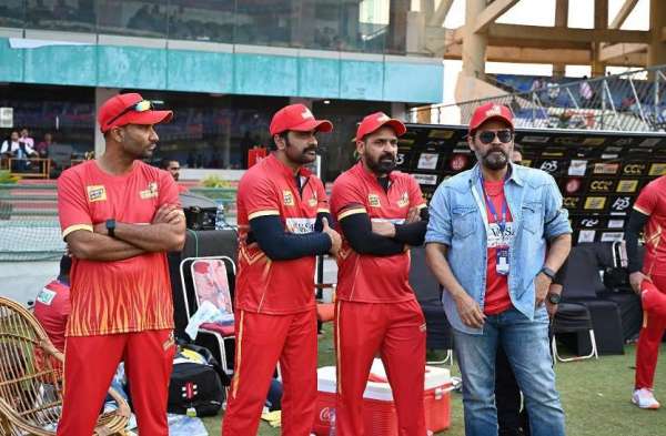 celebrity cricket league