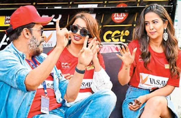 celebrity cricket league