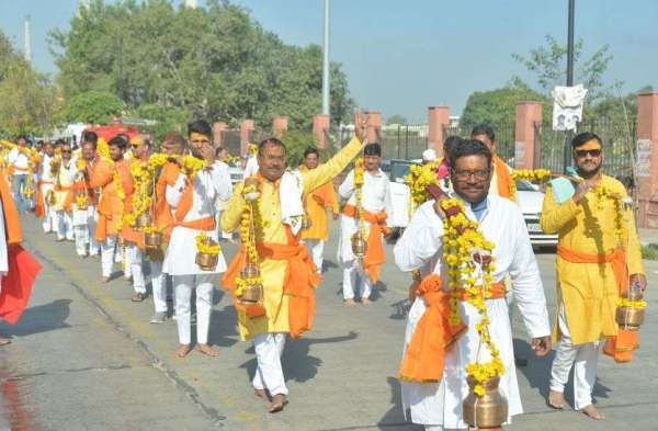 महाशिवरात्रि पर शिवमय हुआ शहर, शिवालयों में उमड़े लोग, शिवबारात निकाली, विवाह सम्मेलन, व्रत, पूजन, उपवास कर सुख-समृद्धि की कामना