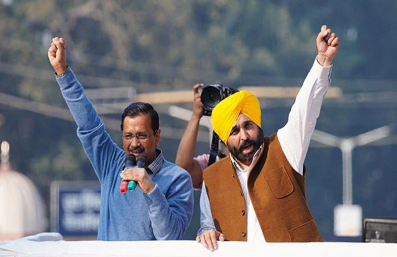 file photo: Arvind Kejriwal and Bhagwant Mann