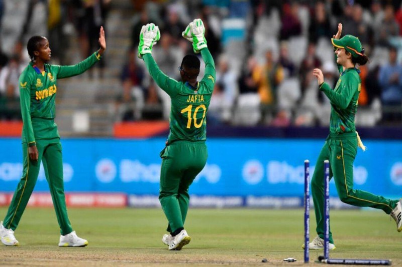 south-africa-reach-womens-t20-world-cup-semifinals-after-beating-bangladesh.jpg