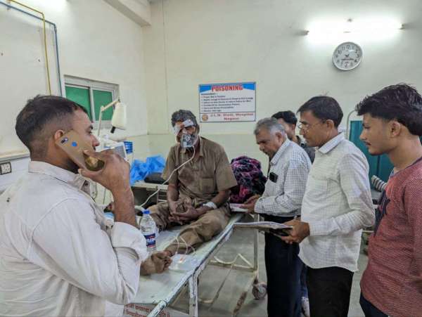 भाकरोद के पास ट्रेलर-बस भिडं़त में डेढ़ दर्जन घायल