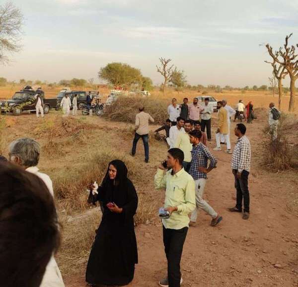 भाकरोद के पास ट्रेलर-बस भिडं़त में डेढ़ दर्जन घायल