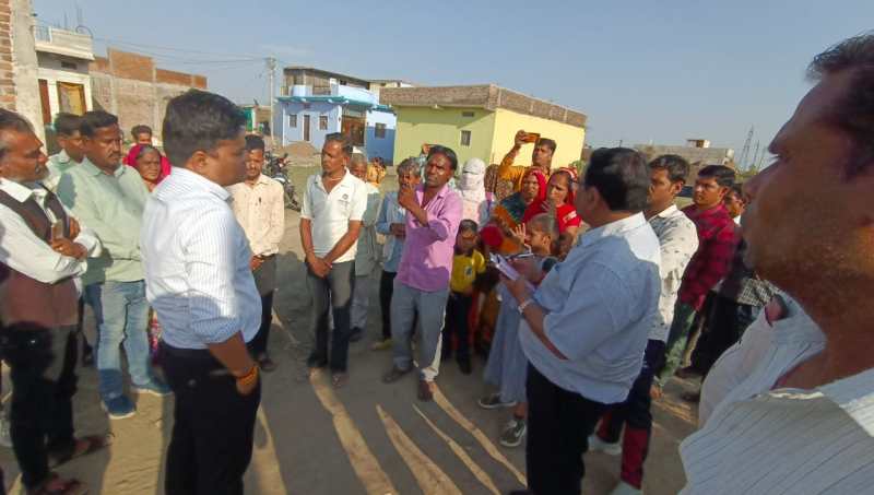 Collector ordered to register case in colonizer