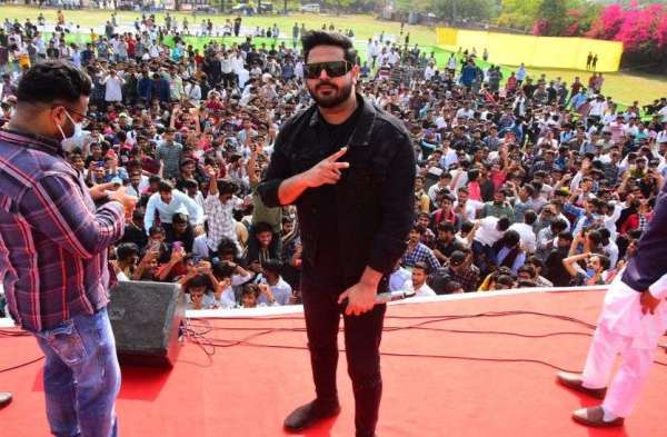 film stars in pinkcity