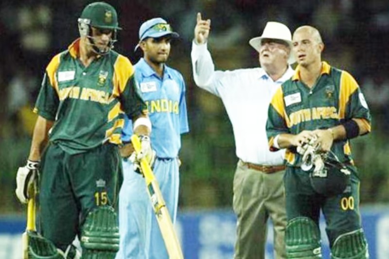 happy-birthday-herschelle-gibbs-plays-175-runs-inning-in-drunk-against-australia.jpg